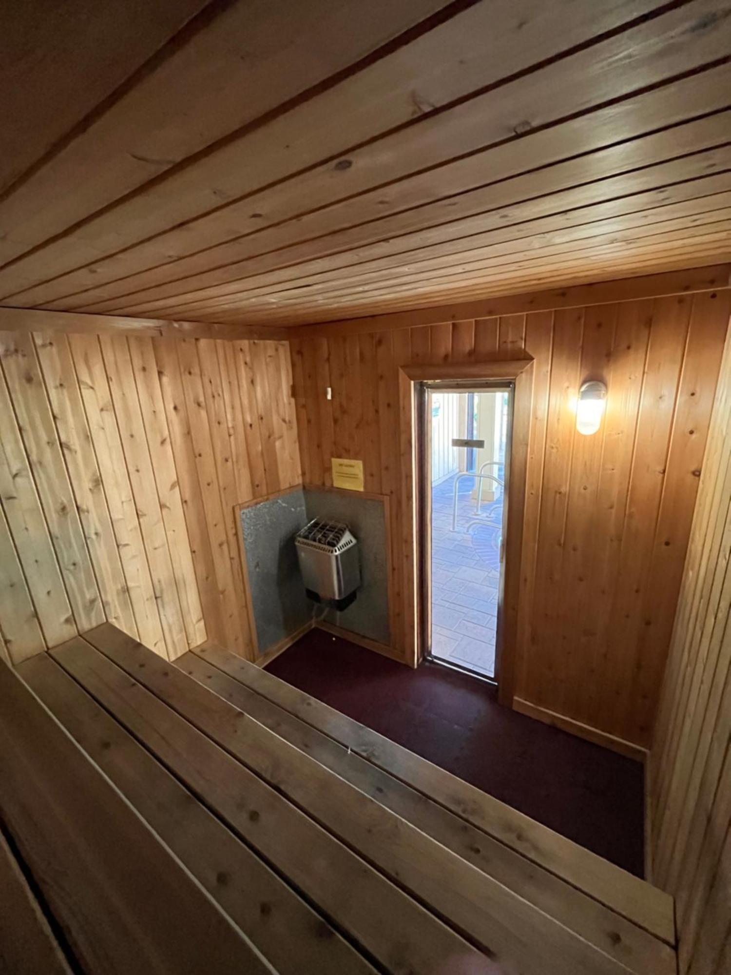 Tastefully Remodeled Condo At Mammoth Ski & Racquet Club, Hot Tub, Garage, 10 Min Walk To Ski Lifts Mammoth Lakes Exterior foto